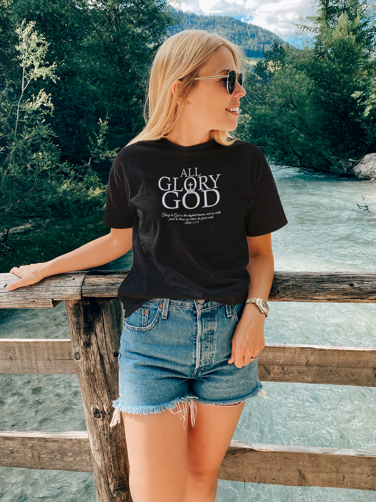 T-SHIRT - ALL GLORY TO GOD